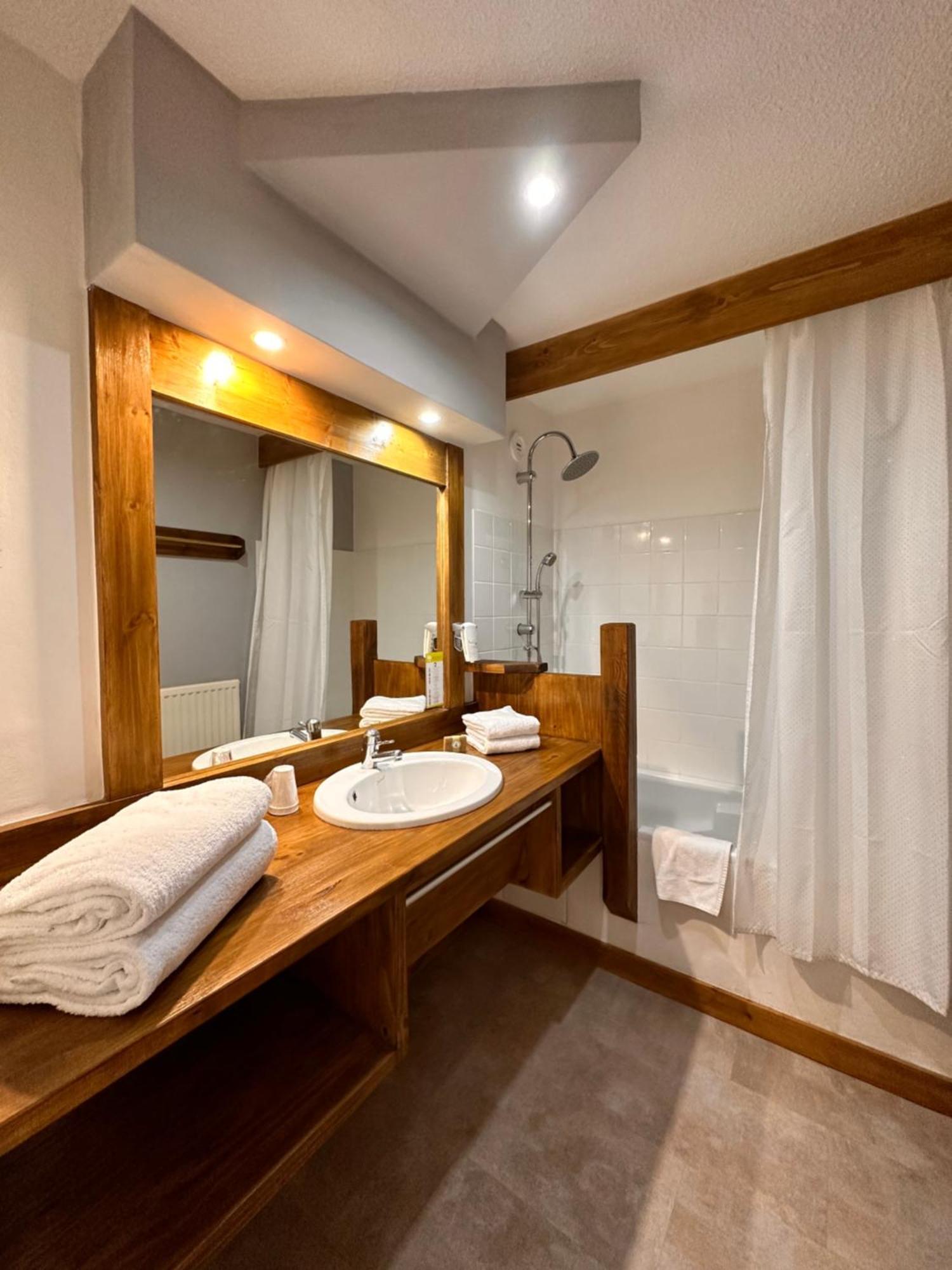Fontaine Du Mont Blanc Hotel & Spa 레우쉬 외부 사진